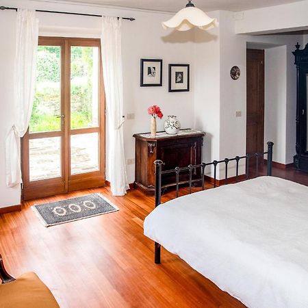 La Mela Rosa Bed & Breakfast Amandola Eksteriør bilde
